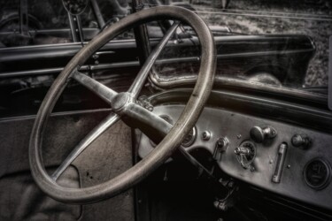 Photography titled "Steering Wheel VIII" by Eric L Vadé, Original Artwork, Digital Photography