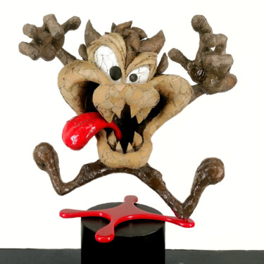 Sculpture titled "Madness" by Eric Montaux, Original Artwork, Cardboard
