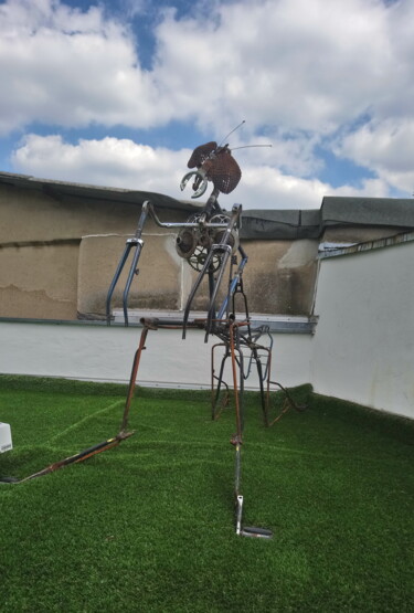 Sculpture intitulée "Mantis" par Erik Mamberger, Œuvre d'art originale, Métaux