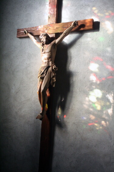 Photographie intitulée "Christ en croix égl…" par Ernest Tosetti, Œuvre d'art originale, Photographie numérique