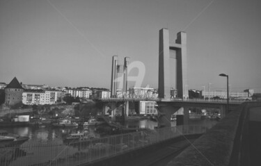 摄影 标题为“pont de recouvrance…” 由Ernest Tosetti, 原创艺术品, 数码摄影
