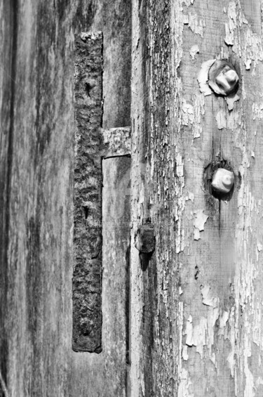 Photographie intitulée "reste de la porte" par Ernest Tosetti, Œuvre d'art originale, Photographie numérique