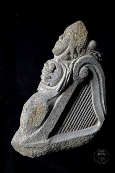 Sculpture intitulée "Prieur à la Harpe" par Erwan Espinasse, Œuvre d'art originale, Pierre