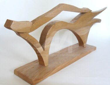 Sculpture titled "Dolce vita" by Erwin Bruegger, Original Artwork, Wood