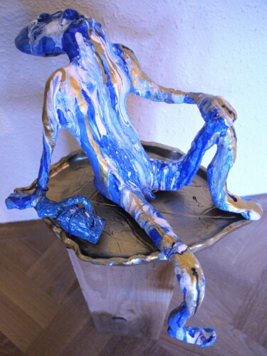 Escultura titulada "Plastered man feeli…" por Esmeralda Skverer, Obra de arte original, Arcilla polimérica