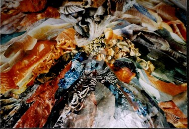 Textilkunst mit dem Titel "ERYTHREE - Mare Ros…" von Esmeri, Original-Kunstwerk