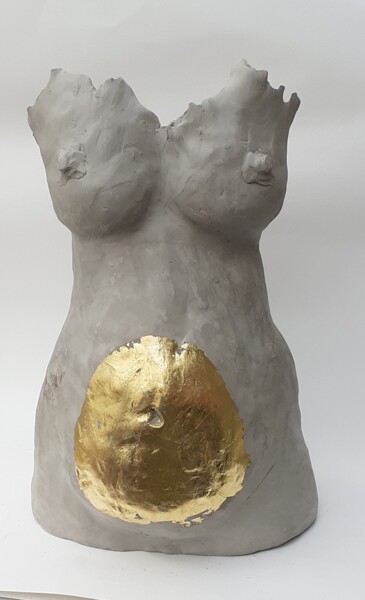 「Priceless」というタイトルの彫刻 Estelle Grandidierによって, オリジナルのアートワーク, テラコッタ