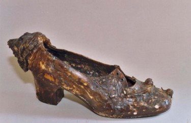 Escultura intitulada "chaussure serie poi…" por Carole Louise Barbier, Obras de arte originais