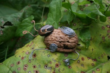 Photographie intitulée "scarabée" par Carole Louise Barbier, Œuvre d'art originale
