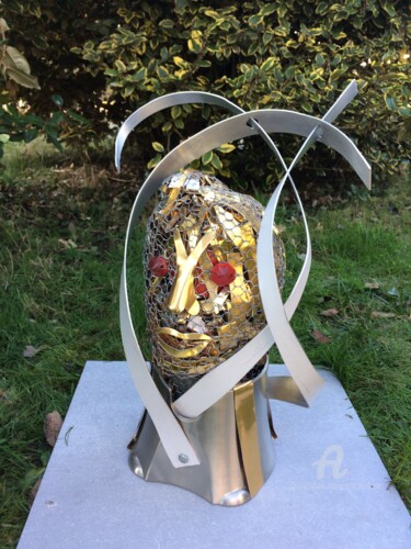 Sculpture titled "Tête pleine II" by Étienne Dupé, Original Artwork, Aluminium