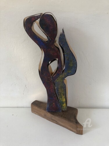 Sculpture titled "Femme à la verdure" by Étienne Dupé, Original Artwork, Wood