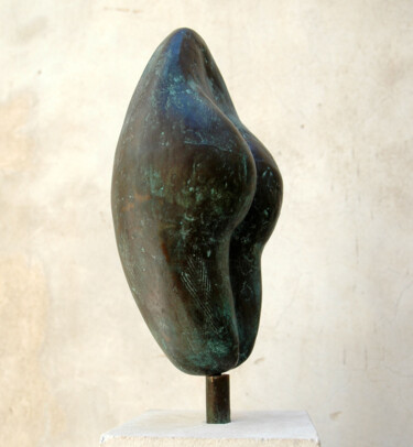 Sculpture titled "Uovo" by Ettore Altieri, Original Artwork, Bronze