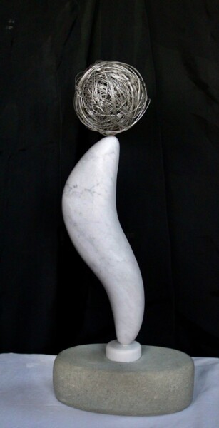 Скульптура под названием "Sfera "gioco del de…" - Ettore Altieri, Подлинное произведение искусства, Металлы