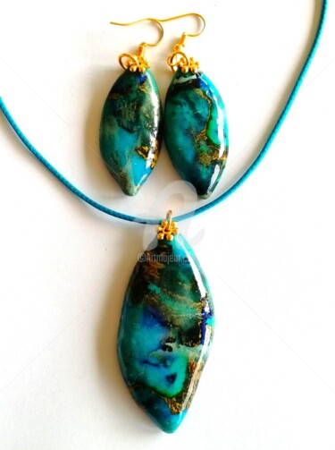 Laura Design intitulée "Laura" par Eugenia Delad, Œuvre d'art originale, Bijoux