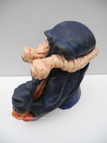 Sculpture titled "personaje-azul3-eug…" by María Eugenia Piacentini Veron, Original Artwork