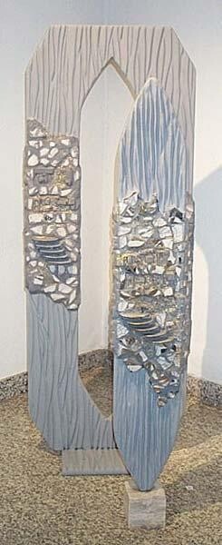 Sculpture intitulée "La memoria della ma…" par Eva Hodinova, Œuvre d'art originale, Céramique