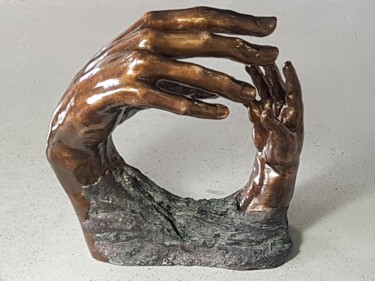 Skulptur mit dem Titel "Requiem" von Eva Czaplicki, Original-Kunstwerk, Terra cotta