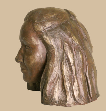Sculpture titled "MILA - 26cm" by Eva Rouwens, Original Artwork, Terra cotta