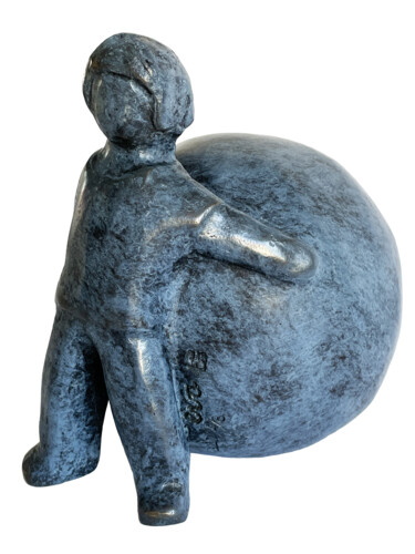 Sculpture titled "Mon monde" by Eva Rouwens, Original Artwork, Bronze