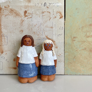 Photographie intitulée "Deux petites filles…" par Eva Rouwens, Œuvre d'art originale, Photographie non manipulée Monté sur A…