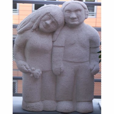 Sculpture titled "Tendresse - 49 cm" by Eva Rouwens, Original Artwork, Stone