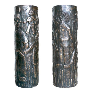 Sculptuur getiteld "Colonne- bronze P.U…" door Eva Rouwens, Origineel Kunstwerk, Bronzen