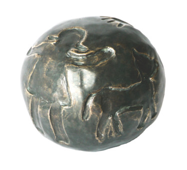 Sculpture titled "Boule - bronze - 9…" by Eva Rouwens, Original Artwork, Metals