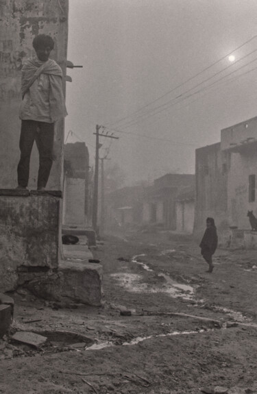 Photographie intitulée "brume matinal" par Gilbert Le Vast, Œuvre d'art originale, Photographie argentique