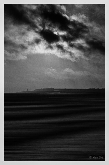 Photography titled "Stormy" by Ava Bob, Original Artwork, Digital Photography