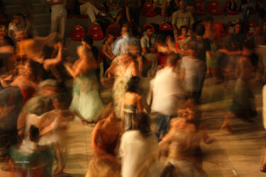 Photography titled "bal folk" by Evelyne Descamps, Original Artwork