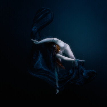 Фотография под названием "Pythia" - Fab Le Blanc, Подлинное произведение искусства, Цифровая фотография