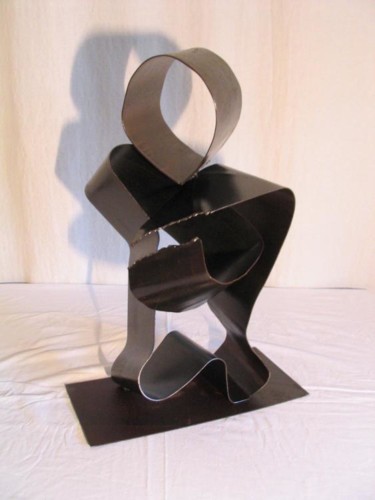Sculpture titled "Brisé" by Fabien Manni, Original Artwork