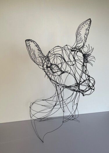 Sculpture intitulée "Biche oh ma biche" par Fabienne Quenard, Œuvre d'art originale, Fil de fer