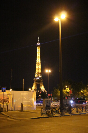 Photographie intitulée "Paris by night 2" par Fabrice Meslin (Fabzoo), Œuvre d'art originale, Photographie numérique