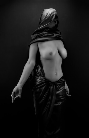 Fotografie mit dem Titel "Burka" von Fabrizio Brugnoni, Original-Kunstwerk, Digitale Fotografie