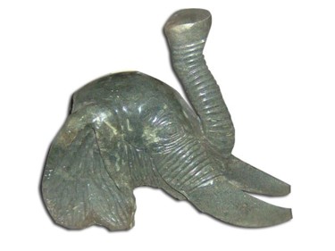Sculpture titled "elefante trompa" by Facundo Lucero, Original Artwork