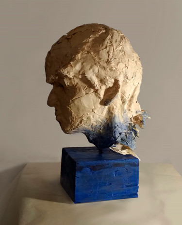 Скульптура под названием "From blue to white" - Fedor Oleynik, Подлинное произведение искусства, Бумага
