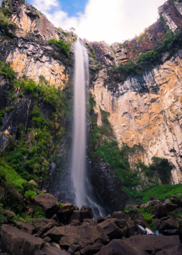 Fotografia intitulada "Cachoeira em Urubic…" por Felipe Tavares, Obras de arte originais, Fotografia Não Manipulada