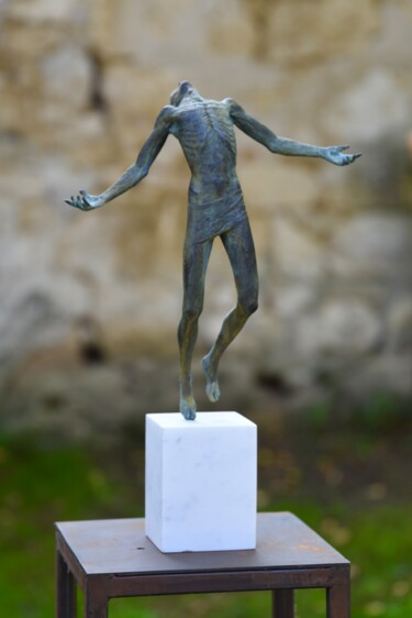 Sculpture titled "Untitle" by Ferenc Monostori, Original Artwork, Bronze