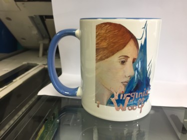 Design getiteld "Mug Virginia Woolf" door Gilles David, Origineel Kunstwerk, Tabel kunst