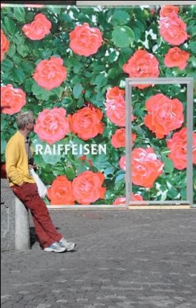 Photographie intitulée "Mur en fleurs" par Francois-Henri Louchet, Œuvre d'art originale