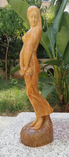 Скульптура под названием "Sogno di primavera" - Filcaps, Подлинное произведение искусства, Дерево