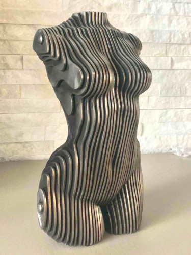 Sculpture titled "Woman" by Filippo Pietro Castrovinci, Original Artwork, Metals