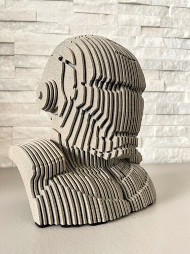Sculpture intitulée "IronMan" par Filippo Pietro Castrovinci, Œuvre d'art originale, Métaux