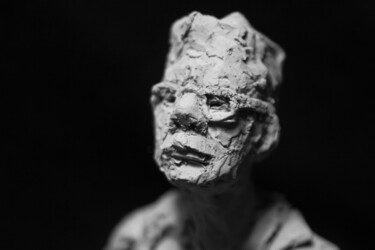 Sculpture titled "Clay Face 54" by Fleur Elise Noble, Original Artwork, Terra cotta