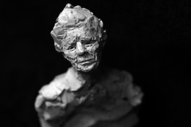 Sculpture titled "Clay Face 6" by Fleur Elise Noble, Original Artwork, Terra cotta