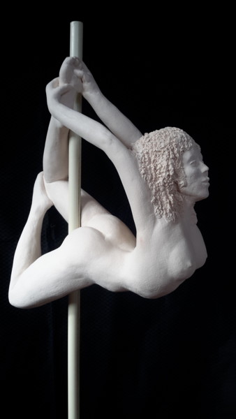 Skulptur mit dem Titel "danseuse" von Florence Odin, Original-Kunstwerk