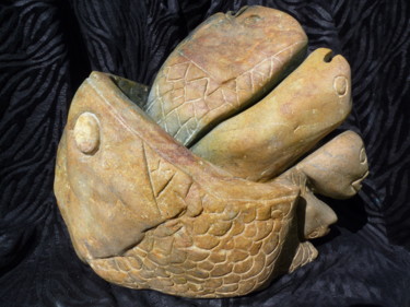Скульптура под названием "Poissons" - Florence Diot, Подлинное произведение искусства, Камень