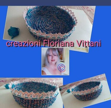 Textielkunst getiteld "Creazioni Floriana…" door Floriana Vittani, Origineel Kunstwerk, Textielvezel