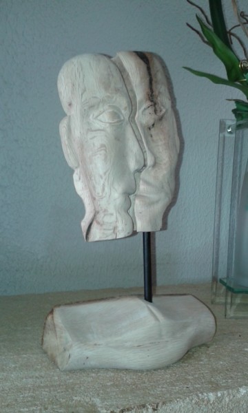 Sculpture titled "Le baiser" by Forcadolmu, Original Artwork, Wood